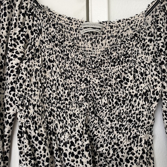 Leopard pattern blouse - Picture 2 of 4